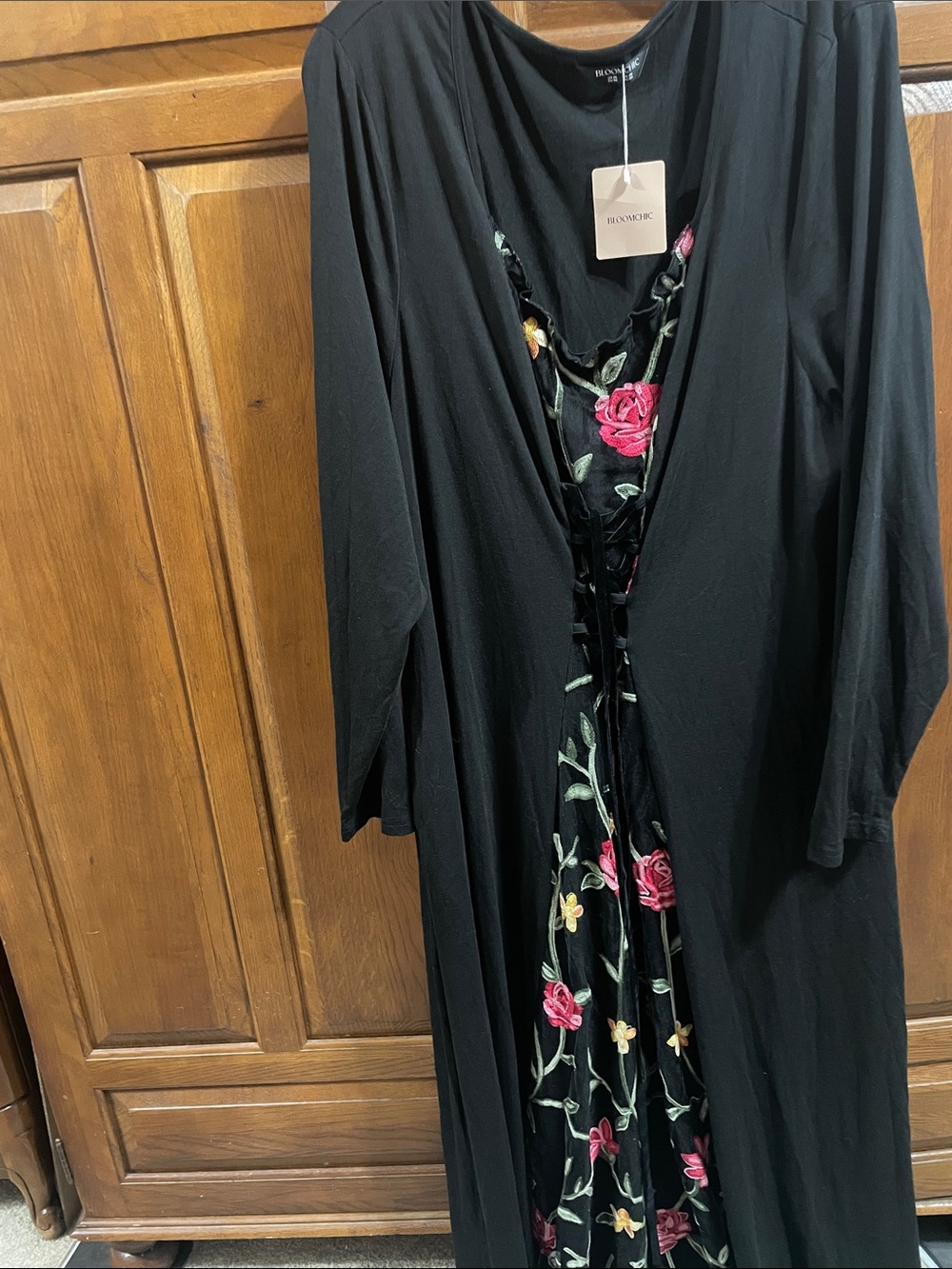 Bloom Chic Black Dress w Embroidered Floral long sleeve NWT Sz. 26